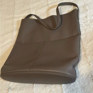 Oak and fort tote bag